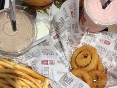 -The Habit Burger Grill 哈比特汉堡(爱琴海店)