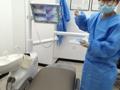 -武汉仁爱口腔(光谷店)
