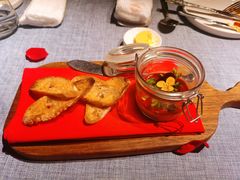 自制焦糖鹅肝布蕾配新鲜水果-弦月窗LUNETTE BY AMANDA(复兴路店)