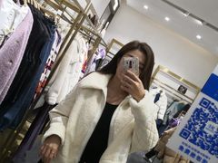-URBAN REVIVO(济南世茂广场店)