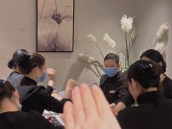 点击看大图 -阅年轻·AI家庭健康体质调理