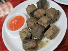 -芦茨金富饭庄·25年老字号·专做稻草鸡