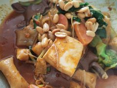 -明月麻辣香锅(明日星城店)