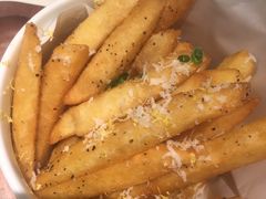 -阿妮叶李(光谷世界城店)