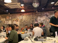 大堂-鲜入围煮花胶鸡海鲜火锅