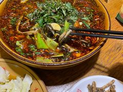 -乐山第一家临江鳝丝(茶坊路店)