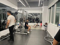 -乐刻运动健身(南山西丽366大街店)