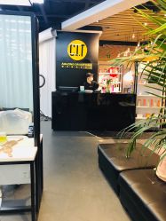 -CIT造型·烫发·染发