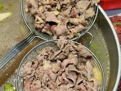 -乡土黄·鲜牛肉火锅·小龙虾(兴业街店)