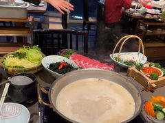 -捞王锅物料理(上海世茂广场店)