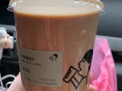 -喜茶(上海打浦桥日月光gelato lab+店)
