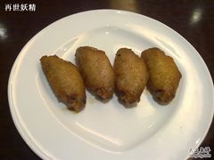 -必胜客(WOW中心城店)