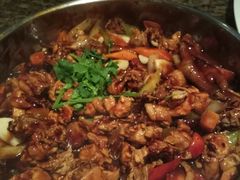 酱汁焖三黄鸡-黄记煌三汁焖锅(欢乐海岸店)