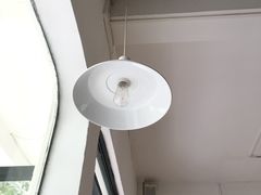 -彳亍咖啡·这里(水湾路店)
