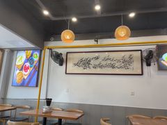 -裕兴记·蟹黄面馆养育巷精选店面馆