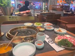 -韩白山·朝鲜族烤牛肉·酱蟹(长宁龙之梦店)