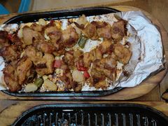 东镇老味道烤鸡块-老东镇啤酒屋海鲜加工·蒸汽海鲜·海鲜烧烤(台东店)