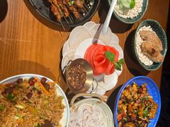 -包整·丝娃娃(一览甲秀楼风景店)