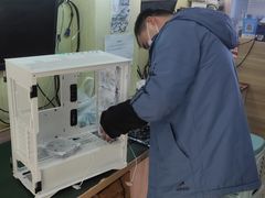 -鸿准通信科技·忠诚手机电脑维修中心(三林店)