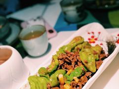 皺皮椒炒牛展-原味田园·客家菜·土窑鸡(中航城君尚购物中心店)