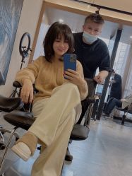 -C-18 SALON