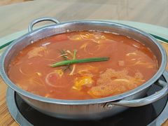 -苗侗地道红酸.酸汤鱼·酸汤牛肉