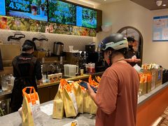 -沪上阿姨·臻选茶饮(上海环球港店)