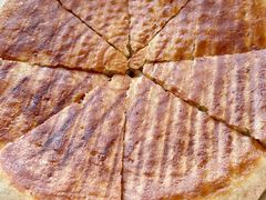 青稞饼-四姑娘山阿巴郎·藏式花园餐厅