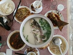 -天乐农家鱼头王(天目湖店)