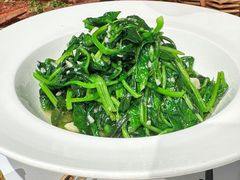 蒜蓉菠菜-新安人家·22年本地餐厅