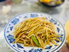 -天天向上素食餐厅(五台山店)