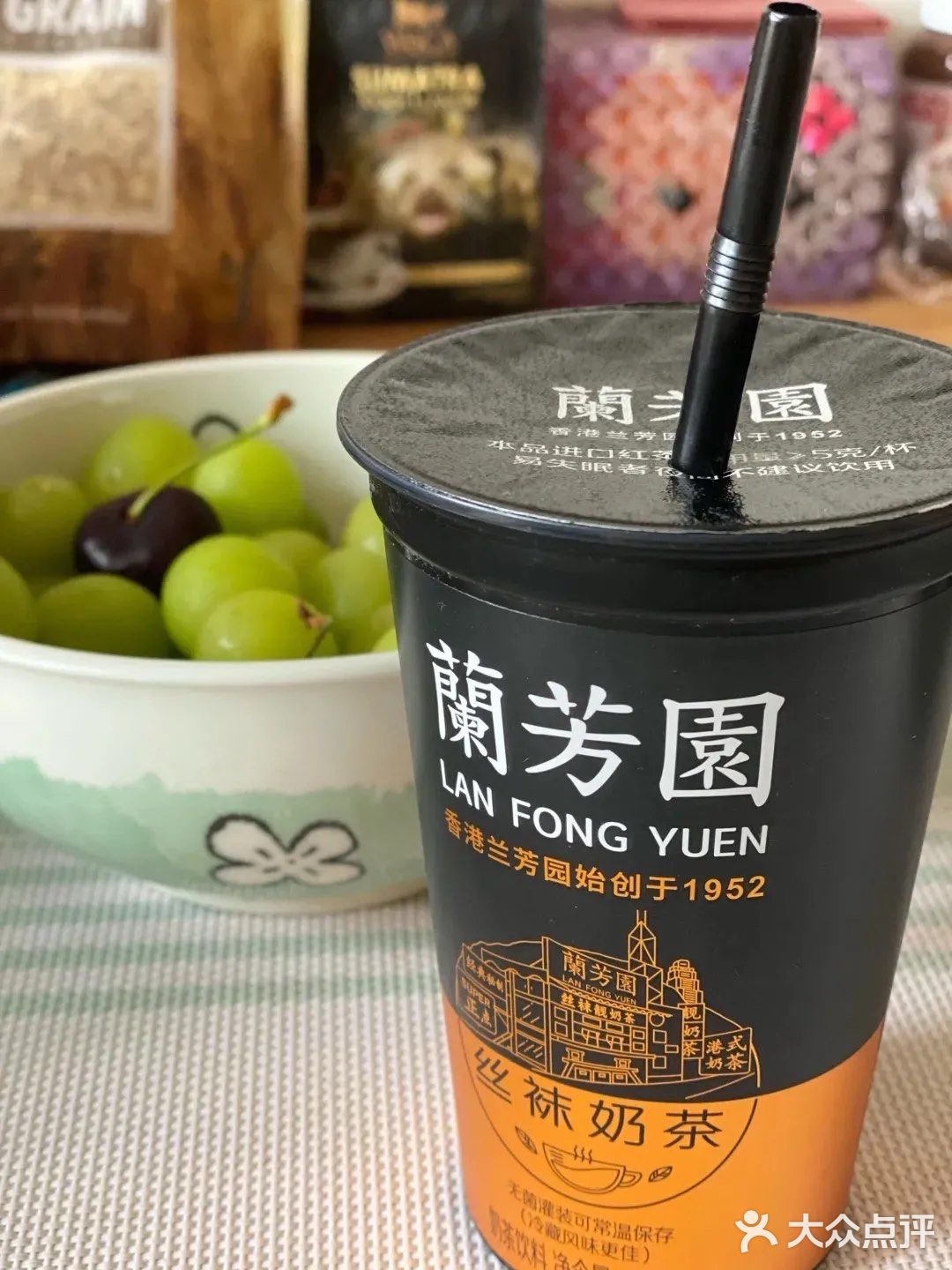 蘭芳园的奶茶系列，爱了爱了 丝袜奶茶，茶味醇厚