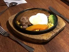 -玛格萝妮比萨屋(四平店)