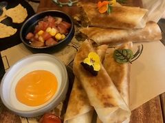 -HIGH FIVE哈福手工汉堡(桂林路店)