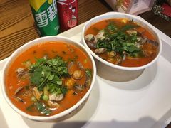 -何记花甲(海岸城旗舰店)