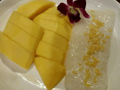 -Dang restaurant (patong phuket)