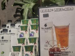 -胖东来生活广场(健康路店)
