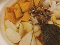 丽江辣排五蔬煲-醉云喃