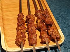 -乡村馕坑肉·烧烤·新疆菜·本地人更爱吃(阿勒泰首店)