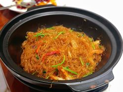 -三寓宾馆宴会厅