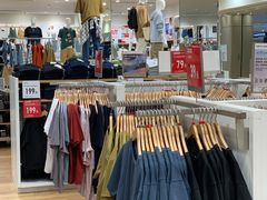 -优衣库(郑州丹尼斯大卫城店)