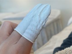 -苗坊净颜草本痘肌护肤