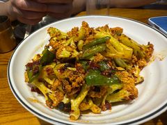 -柴窝堡22号辣子鸡·传承新疆菜