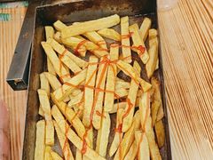 -老东镇啤酒屋海鲜加工·蒸汽海鲜·海鲜烧烤(台东店)