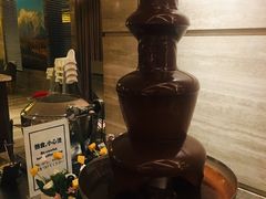 巧克力喷泉-北京王府井希尔顿酒店·万斯阁西餐厅