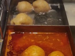 -海底捞火锅(金山百联店)