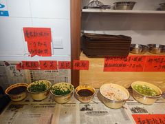 餐具摆设-柳州肥姨妈大骨螺蛳粉(古城北路店)