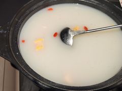 -牛牛和牛海鲜粥底火锅(长虹国际城店)