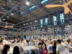 -Brandy Melville