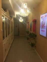 -伊姿衫日瘦 ·科技瘦身 ·纤体美妍
